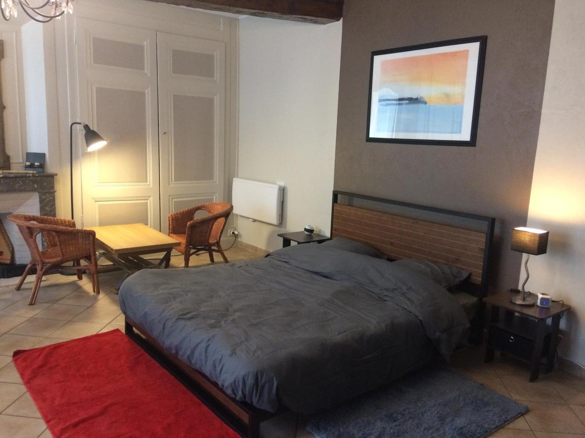 Chambre Spacieuse Au Calme Proche De Lyon Sathonay-Village Luaran gambar