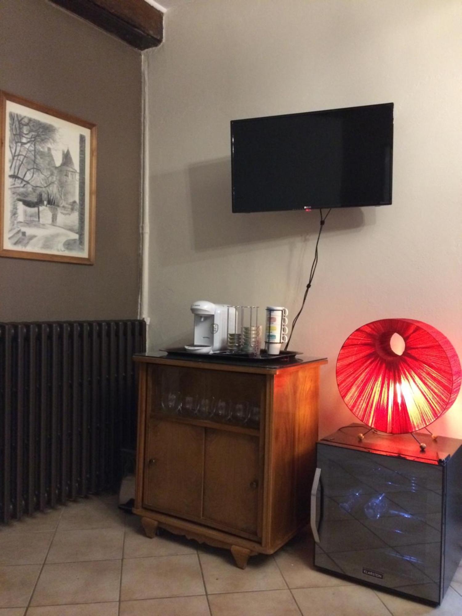 Chambre Spacieuse Au Calme Proche De Lyon Sathonay-Village Luaran gambar